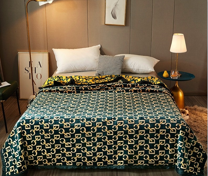 必一运动大牌风迪奥云毯（绿色）