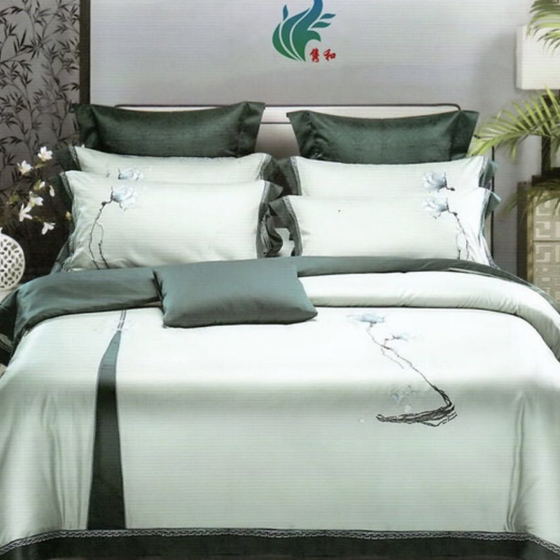 必一运动60贡缎绣花四件套（菩提绿）